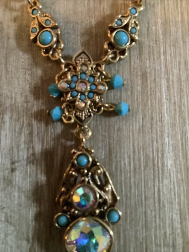 Kirks Folly Pendant Necklace AB & Turquoise Beads Gold Tone Setting 16" chain - Picture 4 of 4