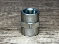 PARKER 3/8 GG-S Coupling, Steel, 3/8 in Pipe Size, FNPTF, Strt Coupling