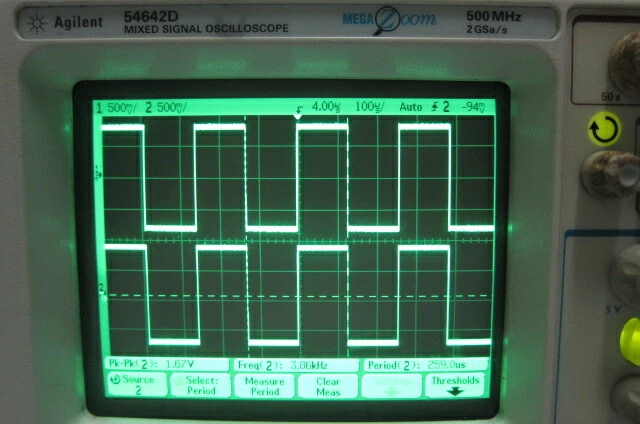 Agilent/HP 54642D 2+16 Channel, 500 MHz Mixed-Signal Oscilloscope - Image 4 of 4