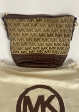 Michael Kors Bucket Hand Bag