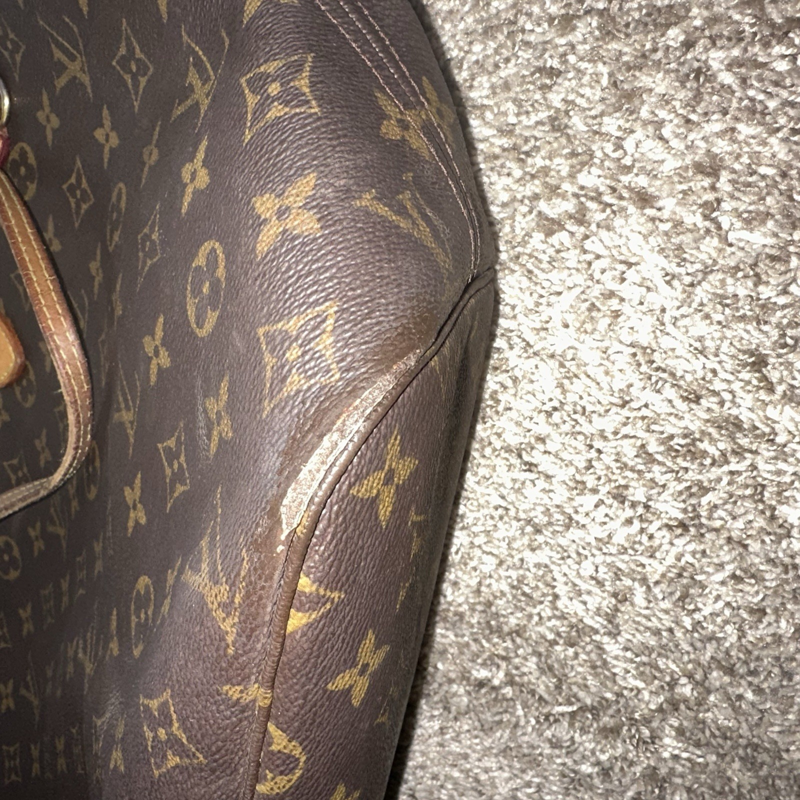 Louis Vuitton Neverfull MM  — image 5