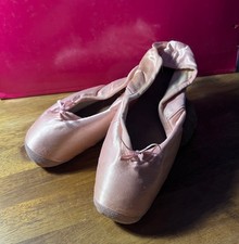 Spitzenschuhe Ballettschuhe Satin rosa