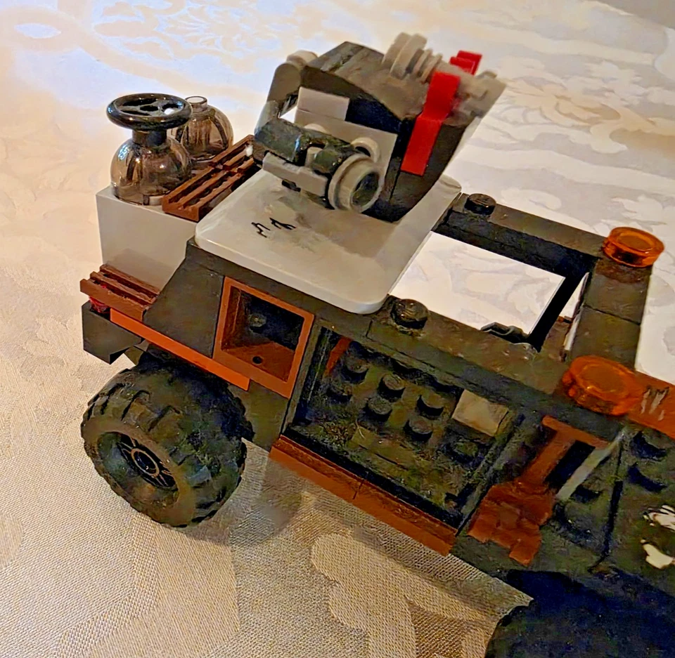 Lego Marvel Super Heroes 76050 - Atraco de peligro Crossbones - Con instrucciones Foto 4 de 4