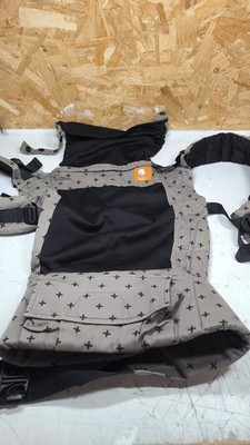 Tula Kleinkindtrage im Mason Design - bequem, stilvoll und kleinkindfreundlich.