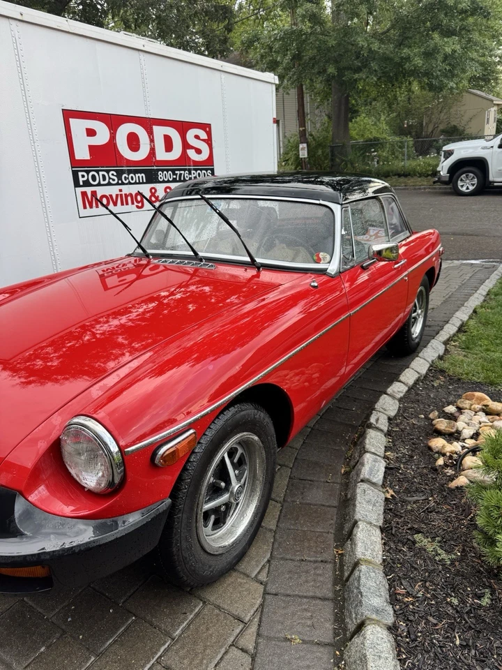 1977 MG - Image 3 of 4