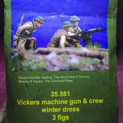 1/35 Resin Vickers Machine Gun & Crew set Unpainted unassembled F868