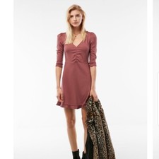 Express Dress X-Small Wild Ginger Ruffle Hem Fit & Flare v-neck (XS 0-2)