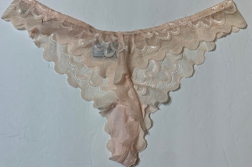 NWT SOPHIE B SUPER SEXY PINK SCALLOP LACE PANTIES THONG L - Picture 2 of 2