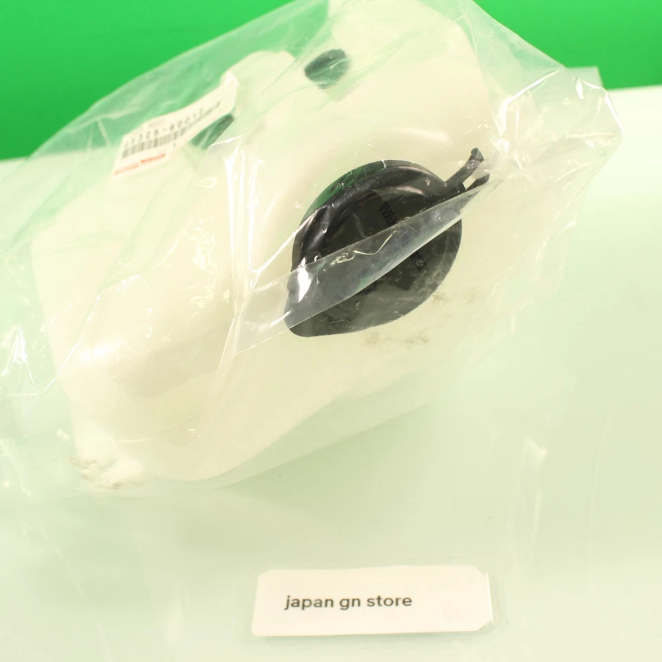 Toyota Land Cruiser FJ80 FZJ80 Windscreen Washer Bottle 85325-60012 Genuine New - Image 3 of 4