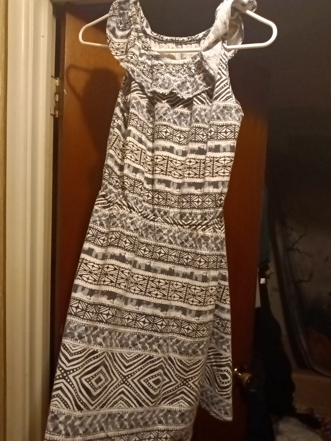 Picture 1 of 3