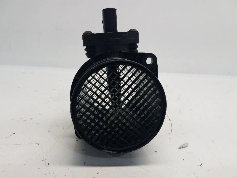 Medidor de flujo de aire Volkswagen Jetta 2005-14 (2,5 L/AT) Foto 4 de 4
