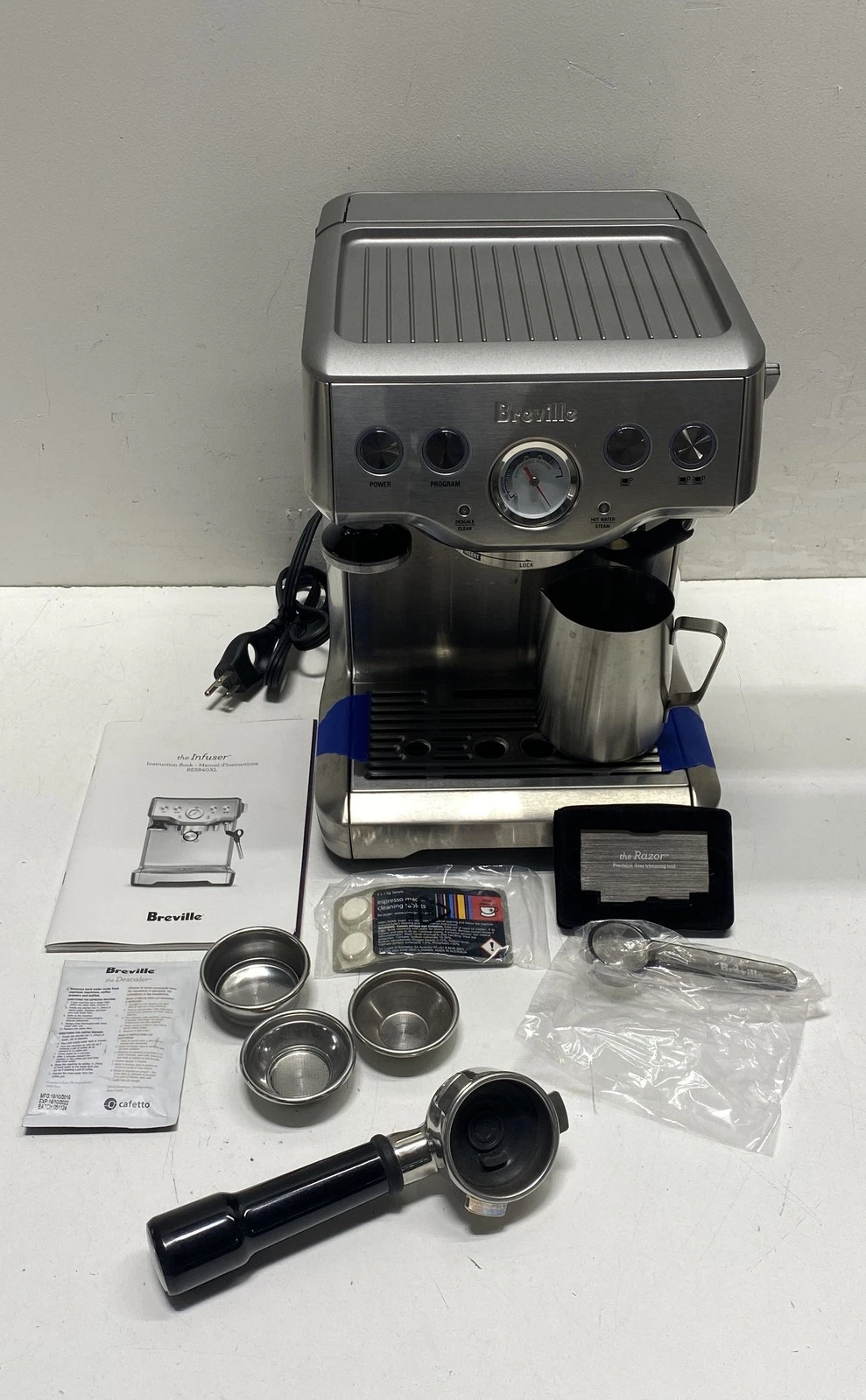 Breville The Infuser Espresso Machine BES840XL Stainless Steel 13 Piece Set