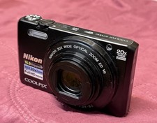 NIKON Coolpix S7000 Digitalkamera Guter optischer Zustand Objektiv Fehler DEFEKT