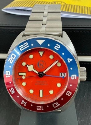 Constantin Weisz automatic diver watch