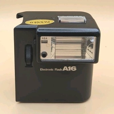 Olympus Electronic Flash A16 Blitzlichtgerät Kamera-Blitzgerät Modell A16