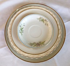 4 Piece Mixed and Matched Fine China Place Setting, Floral and Gold Rim Themed