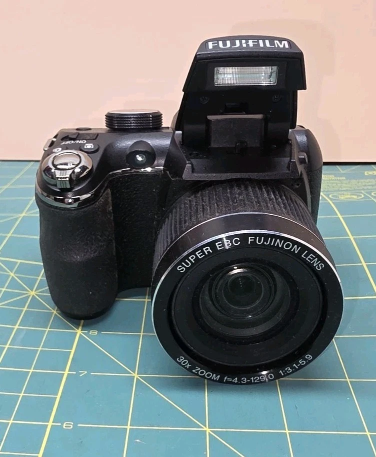 Fujifilm FinePix S Series 30-40x Optical Zoom Bridge Digital