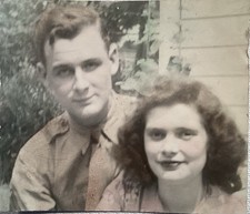 1943 Tinted PHOTO WW2 US Soldier Girlfriend Wife Vintage