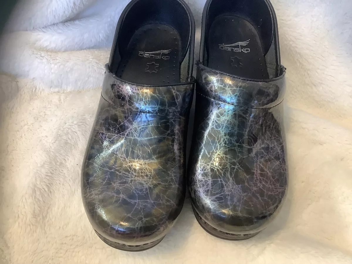 Dansko Professional Italy Made Women s 37 6.5 7 Iridescent Printed Leather Clogs