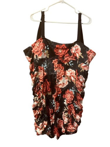 Torrid 6 DD/F Swim Romper Black Red Pink Floral Underwire Ruched Vintage Retro - Picture 6 of 10