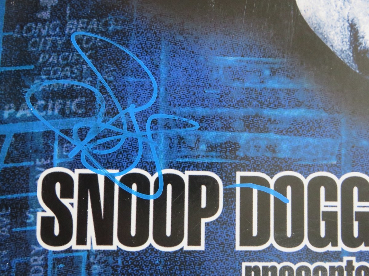 SNOOP DOGG signed Presents THA EASTSIDAZ 2000 Record / Album Set