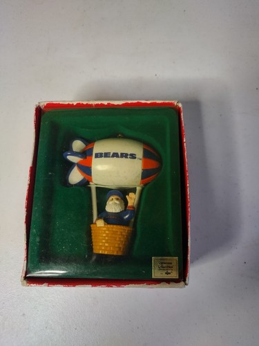 Chicago Bears Team NFL Blimp Christmas Tree Ornament Over Stadium Floating - Picture 4 of 11