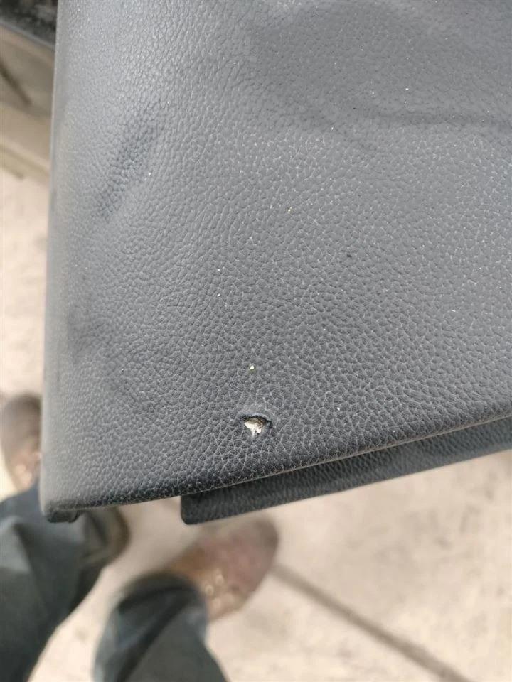 BLK LEFT FRONT DOOR TRIM PANEL 809011UR3B 2016 INFINITI QX50 Foto 4 de 4