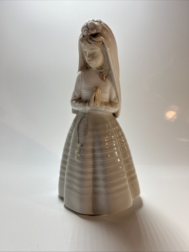 Nao Lladro glänzende Porzellanfigur Mädchen betend / Erstkommunion 9 Zoll - Bild 1 von 6
