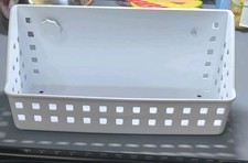 Plastic Rabbit Hay Feeder