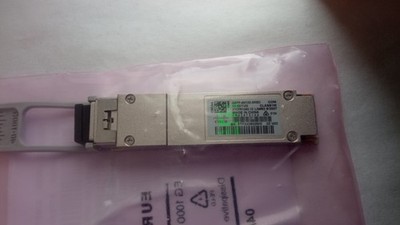 1 x Cisco QSFP+ Transceiver Modul (QSFP-40/100-SRBD=) neu, unbenutzt