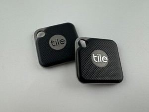 [2-PACK] TILE PRO REPLACEABLE BATTERY BLUETOOTH TRACKER FINDER [EC-15001] BLACK
