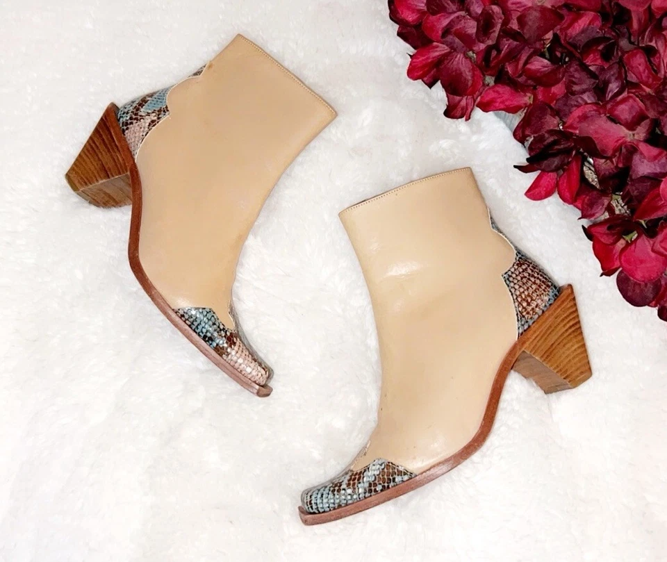 Botín de cuero occidental con estampado de serpiente ENZO ANGIOLINO TALLA 5,5 Foto 2 de 4