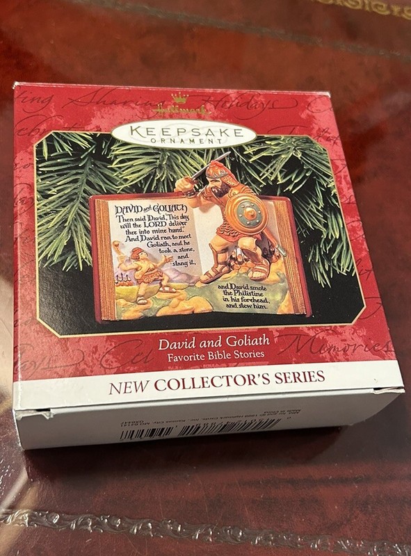 Vintage Hallmark Keepsake Ornament DAVID AND GOLIATH BIBLE STORIES1999 In Box