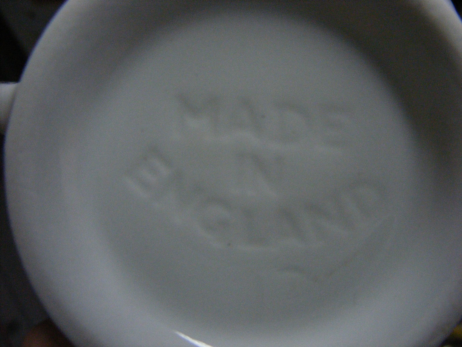 Vintage 4 Cup Teapot Sugar Bowl w Lid 12 Oz Creamer White Swirl Made in England