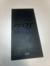 Excellent Condition Motorola RAZR Ultra 2025 Mountain Trail - 512GB Unlocked