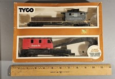 TYCO HO OPERATING CRANE CAR WITH BOOM TENDER NO. 932:800 NEW IN BOX