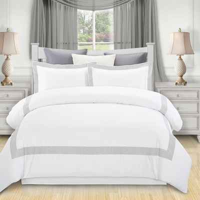 Glenmont 200 Thread Count Duvet Cover Set with Embroidered Border, Full/Queen