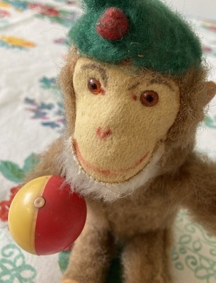 Vintage Max Carl Original Monkey Wind Up Toy West Germany *Non