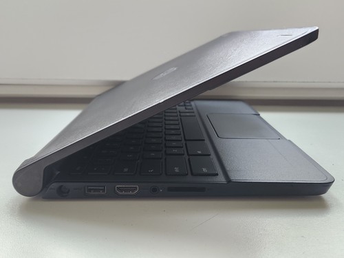 Dell P22T 11.6" Chromebook Laptop Intel Celeron 4GB Ram 16GB SSD For Parts - Picture 6 of 10