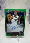 Sarah Strong UConn New Bowman Topps CPA-SS 71/99 Auto Green Refractor Mint