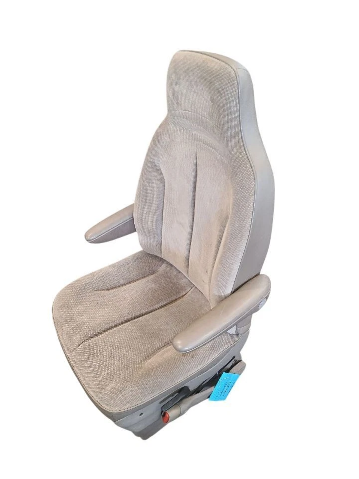 Rear Driver Seat 2nd Row Fits 1995 CARAVAN 642095 Foto 2 de 4