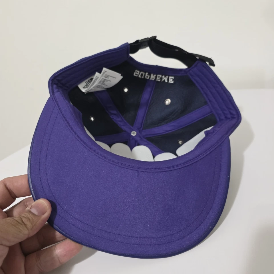 Sombrero de cuero FW18 Supreme X The North Face 6 paneles - azul azteca  Foto 3 de 4