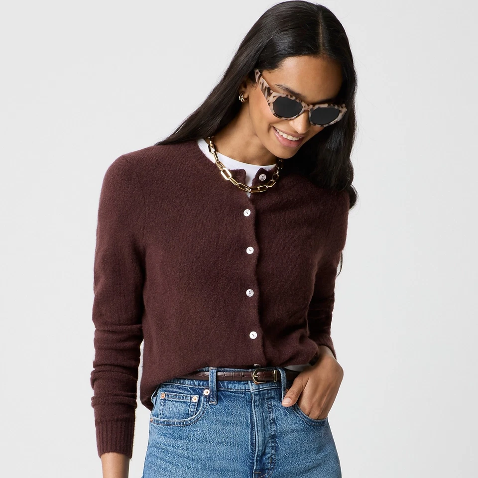 Cardigã suéter J.Crew tamanho M de fábrica novo com etiquetas fio extra macio marrom cacau baga - Imagem 2 de 4