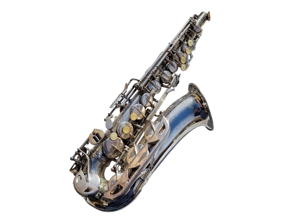 Conn Alto Silver Saxophone Sax Includes Neck Soft Case and Mouthpiece - Image 2 of 4