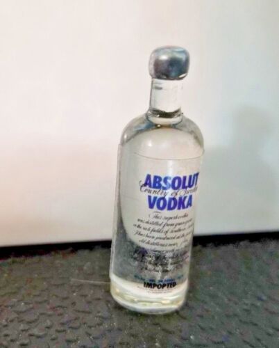 RC 1/10 Maßstab Miniatur Wodka Flasche Alkohol Rock Crawler LKW Garage Zubehör - Bild 4 von 5