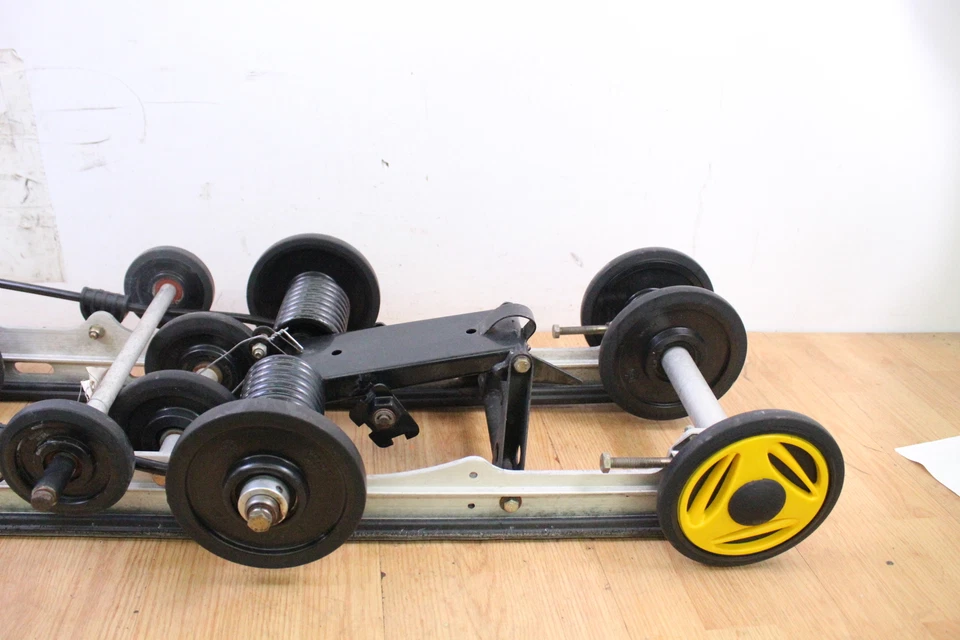 Ski-Doo Summit 670 X 1999 suspensión trasera patín 136 Foto 4 de 4