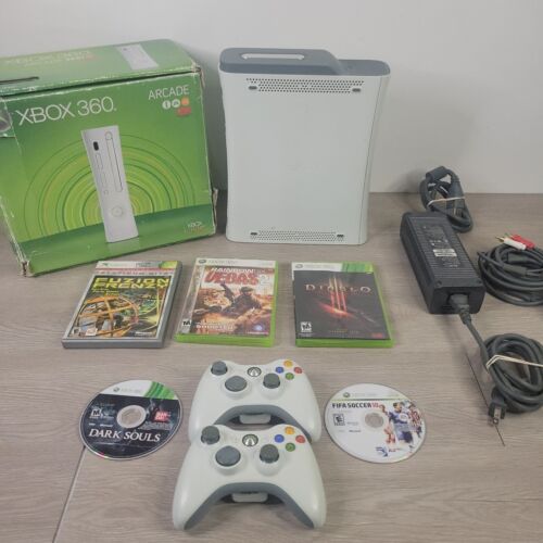 Microsoft Xbox 360 256MB Arcade Console Box Set - RARE w/ 5 Games 2 Controllers