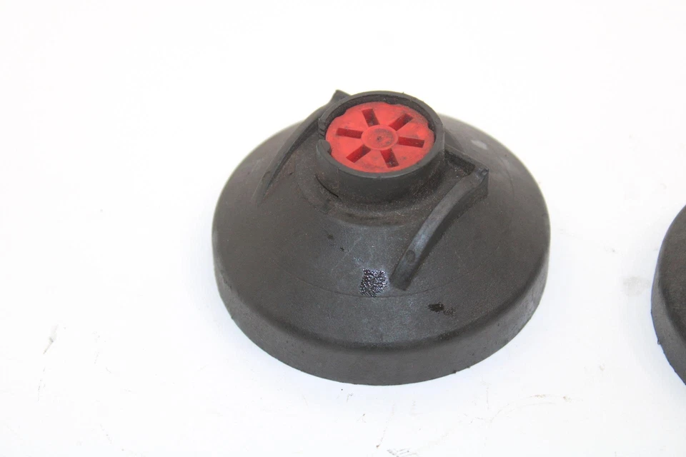 Cubierta de válvula de escape Ski-doo OEM (par) 420911552 Q4543 Foto 2 de 4