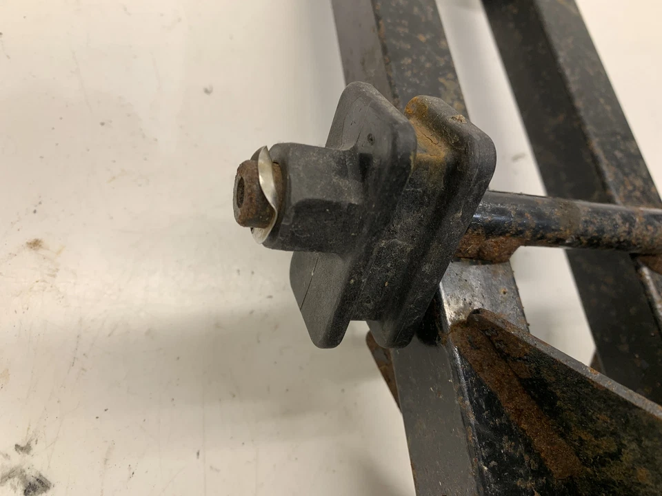 Brazo de par trasero - Polaris RMK Dragon 700 2007 Foto 3 de 4