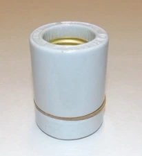 Leviton - E-26 2 Piece Heavy Duty Porcelain Lamp Socket NEW S030G